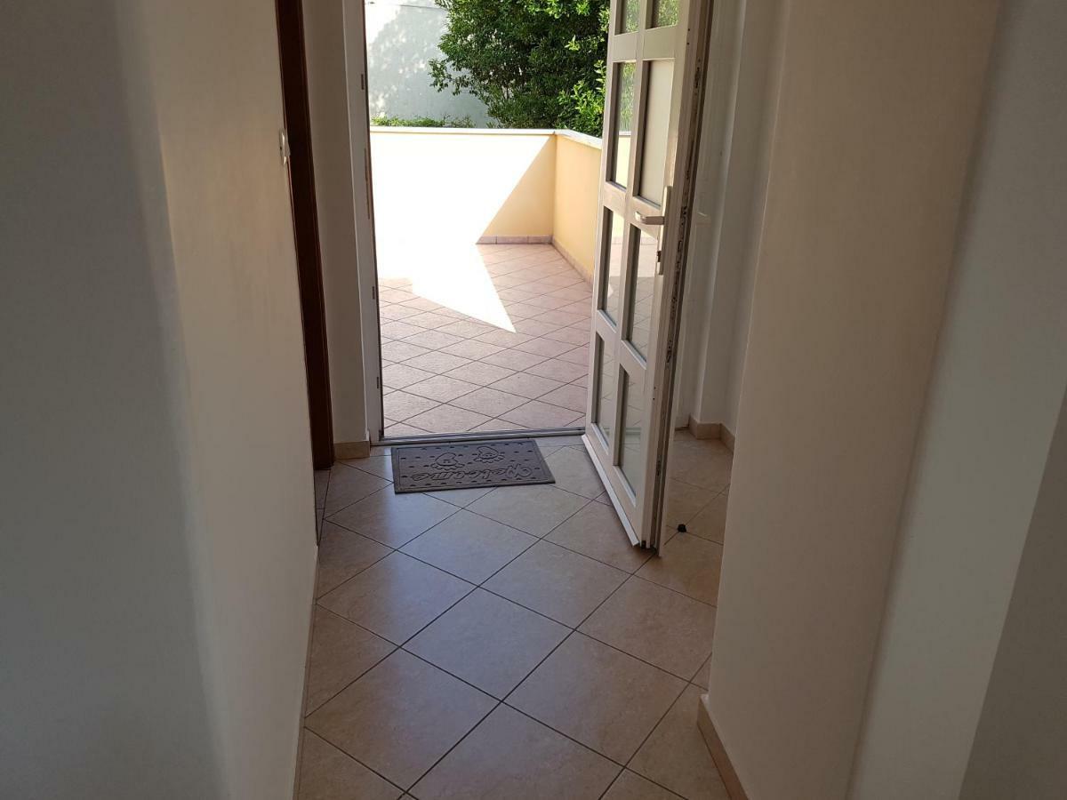 Apartments And Rooms Rosemari Mali Lošinj Exterior foto